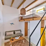 Yellow Stone Apartamento *