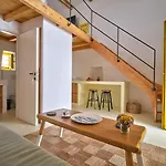 Yellow Stone Apartamento Páros